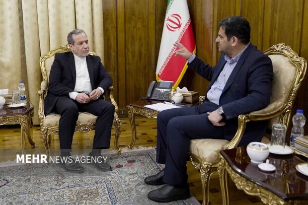 پیگیری موضوعات بینالمللی آبادان از طریق وزارت خارجه