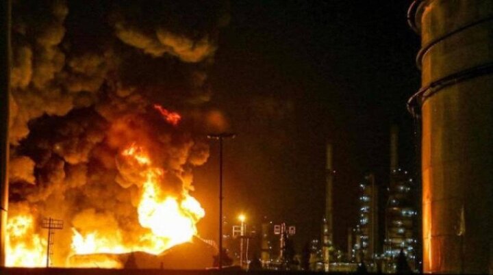 Explosion rocks oil refinery in Turkey