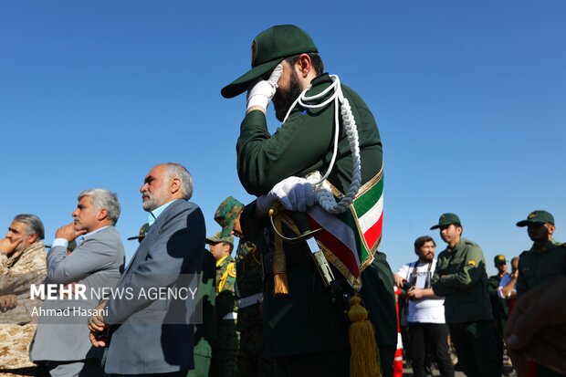 استقبال از پیکر ۱۴ شهید گمنام دفاع مقدس در مشهد