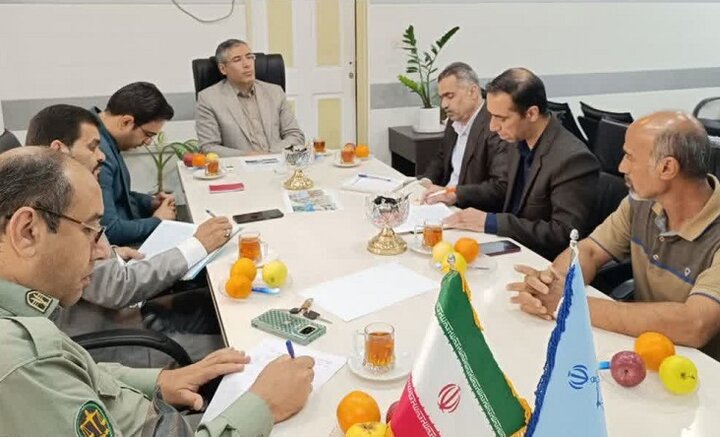 صیادان متخلف در «دیر» به ساخت زیستگاه مصنوعی محکوم میشوند صیادان متخلف در «دیر» به ساخت زیستگاه مصنوعی محکوم میشوند