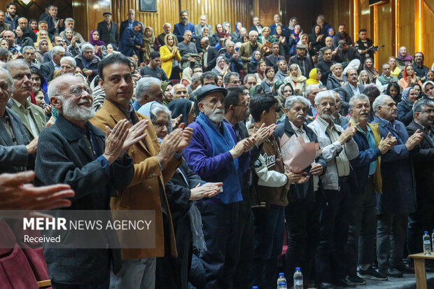 گردهمایی حافظ آموزان و مدرسان مرکز حافظ شناسی