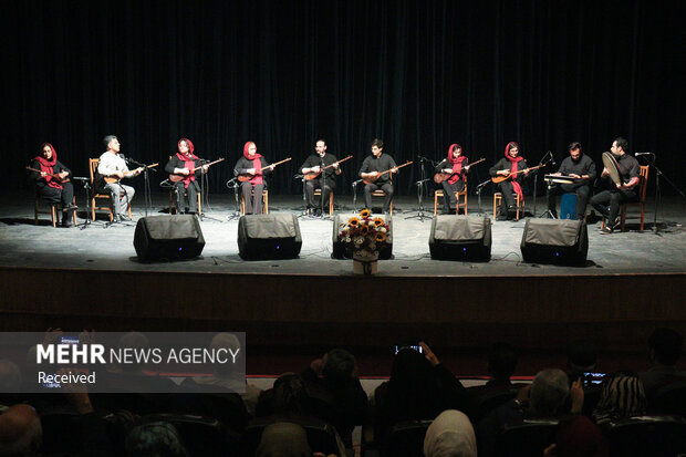 گردهمایی حافظ آموزان و مدرسان مرکز حافظ شناسی