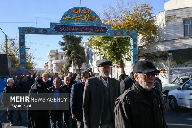 مراسم تشییع پیکر پدر شهیدان فاضل بجستانی