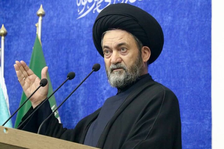 آیتالله عاملی: خود تحقیری بلای بزرگ پیشرفت کشور است