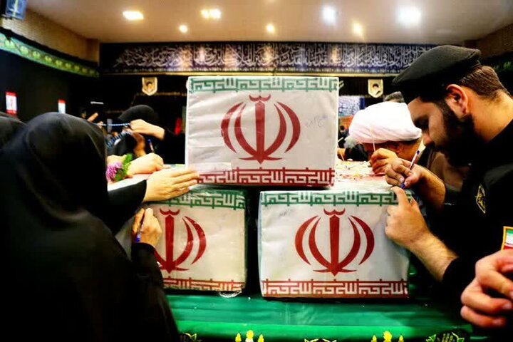 استقبال از لاله‌های فاطمی در شهرهای دورود و بروجرد