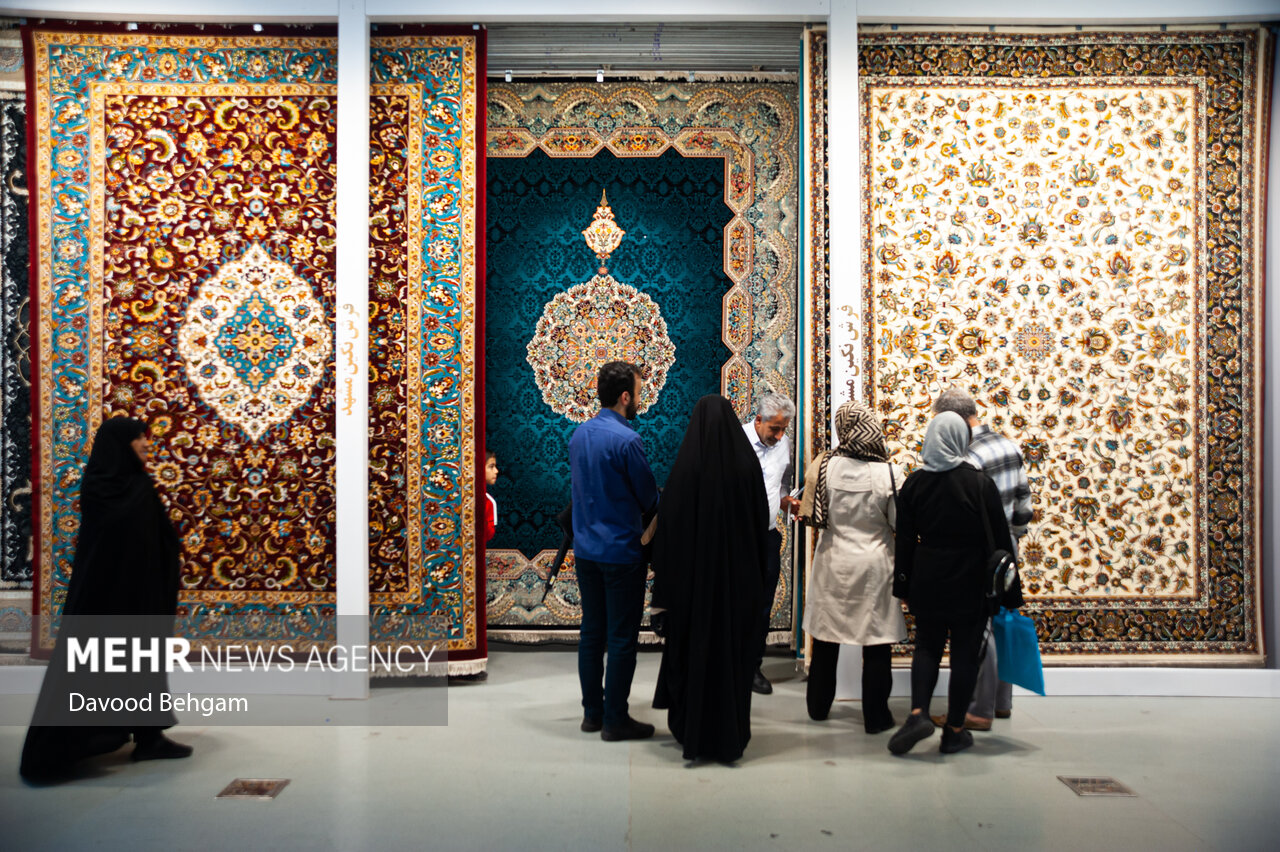 اصالت دیرینه شرقی فرش تبریز در حال فراموشی