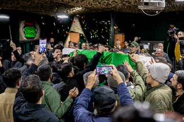 Iranians mourn IRGC advisor’s martyrdom in mass funeral procession