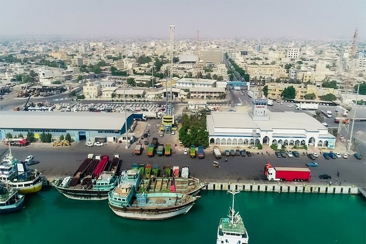 بیش از ۸.۵ میلیون تن کالا در بنادر غرب هرمزگان جابهجا شد