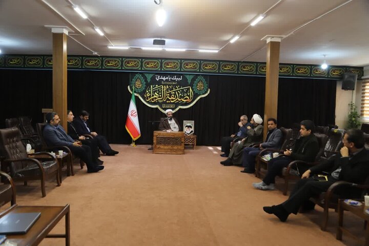 شرایط فرهنگی شهر و مردم همدان در طراحیهای شهری مد نظر قرار گیرد