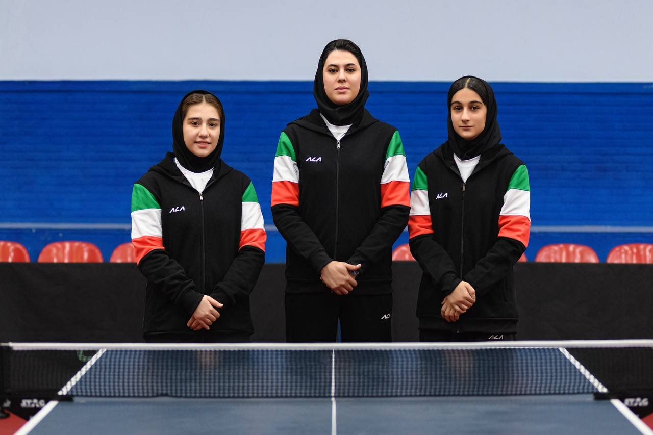 دختر تنیس رویمیز ایران چگونه در فرودگاه دانمارک از تیم ملی جدا شد؟ دختر تنیس رویمیز ایران چگونه در فرودگاه دانمارک از تیم ملی جدا شد؟