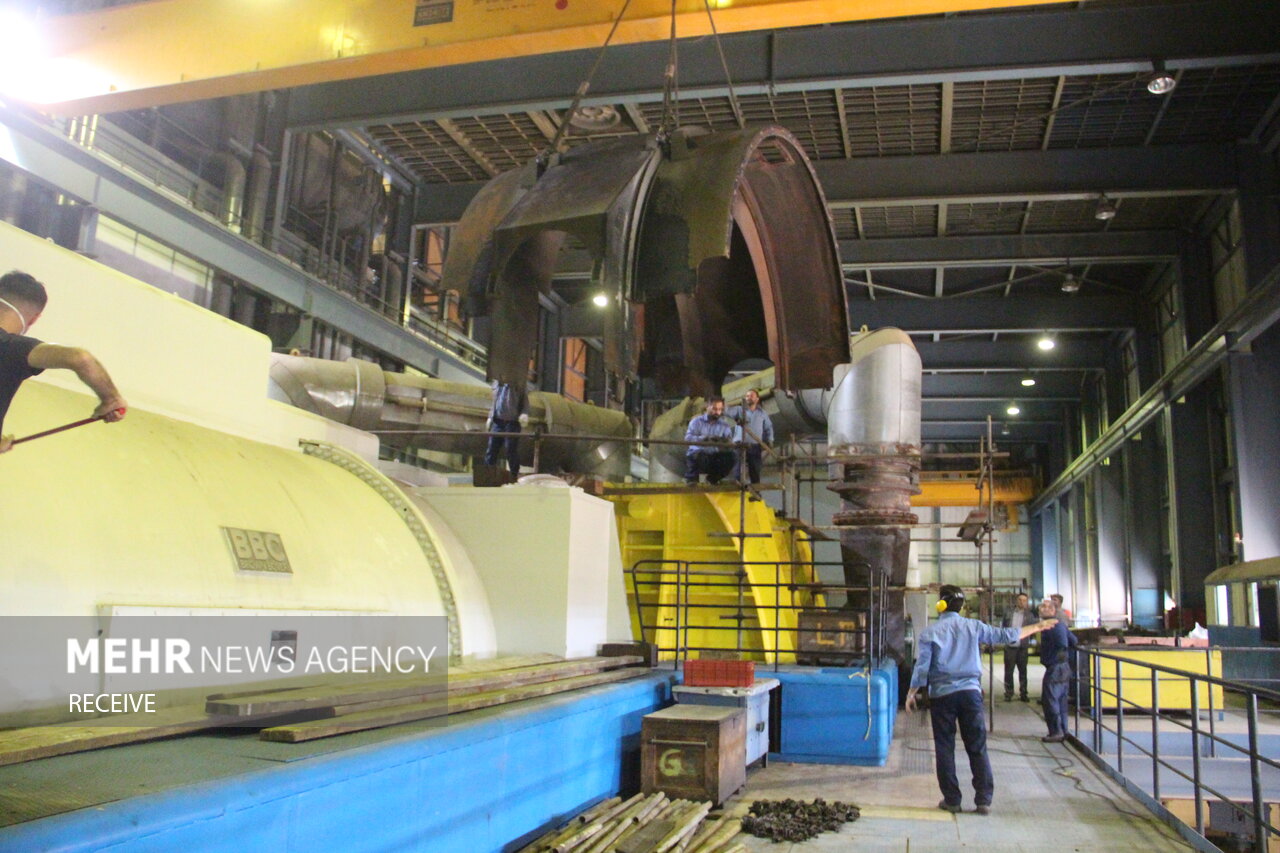 پنجه در پنجه گرما؛ وقتی برق آسان به دست نمیآید