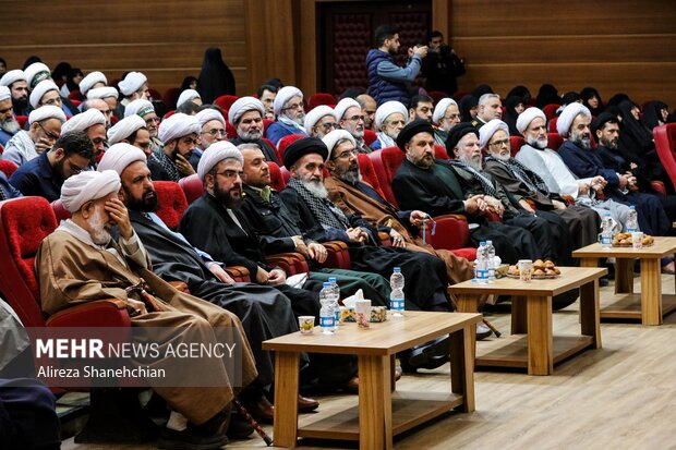 اجلاسیه بزرگداشت شهید میرزا کوچک جنگلی و شهدای طلبه و روحانی استان گیلان