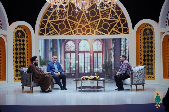 داور محفل به «یکی از ما» میآید