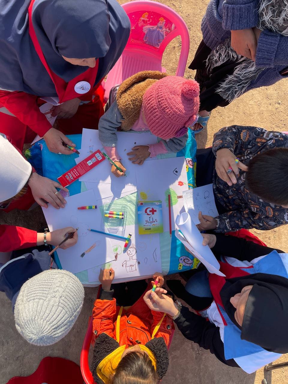 اجرای طرح ماهتاب برای حمایت از کودکان محروم در کورههای آجرپزی اجرای طرح ماهتاب برای حمایت از کودکان محروم در کورههای آجرپزی