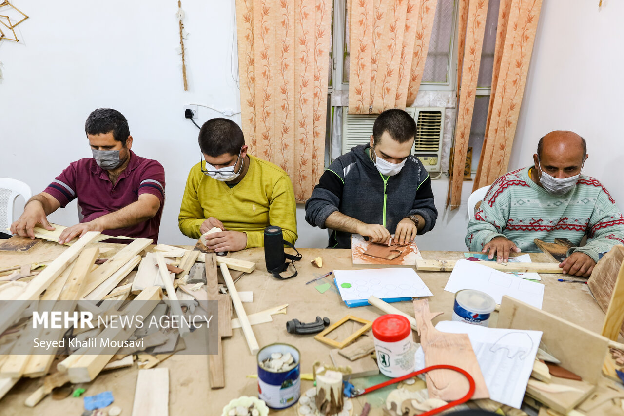 نیم روزی همراه با توانیابان ؛ روایت زندگی با رنج جسمی