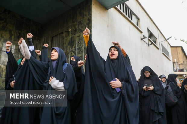 تجمع ضدصهیونیستی مقابل سفارت ترکیه در تهران