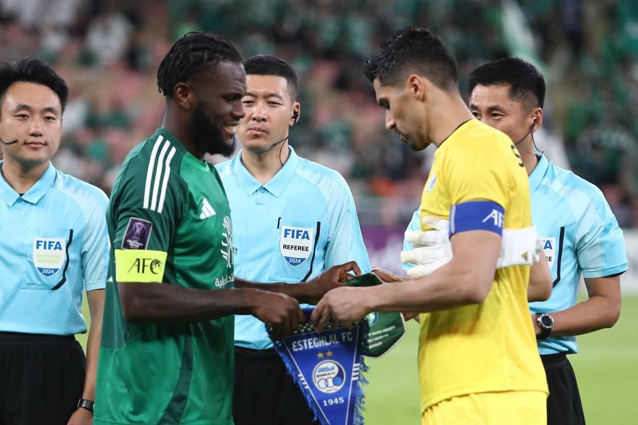 پنالتی «عجیب» ضیافت استقلال در عربستان را خراب کرد پنالتی «عجیب» ضیافت استقلال در عربستان را خراب کرد