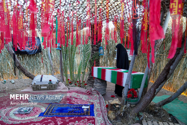 یادمان فاطمی «یاس کبود» روستای فتح آباد شهرستان خفر استان فارس-بزرگترین یادمان فاطمی جنوب کشور