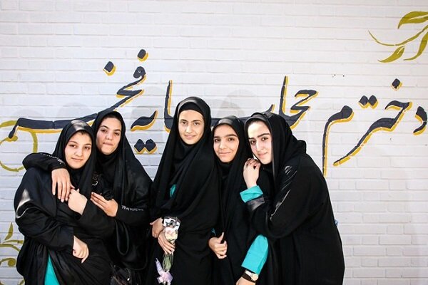 بازگشت آرام نسل Z اصفهان به حجاب؛ انتخابی آگاهانه برای آرامش درونی