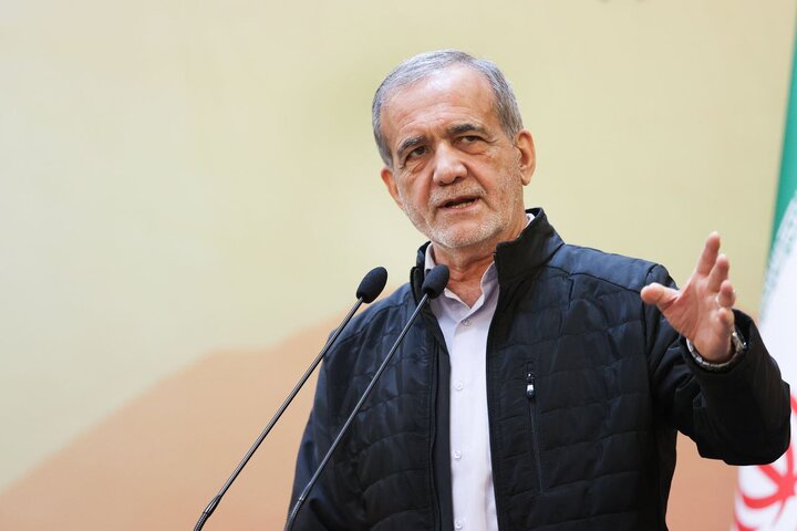 پزشکیان: نیروهای انسانی را نباید با تغییر دولتها عوض کنیم