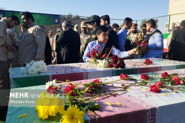 آئین استقبال از پیکر مطهر ۲ شهید گمنام در دهلران