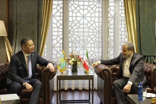 Iran, Kazakhstan FMs hold talks at 28th ECO meeting