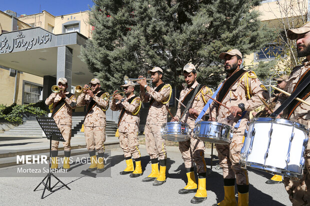 تجدید میثاق با شهدای گمنام در استانداری چهارمحال و بختیاری