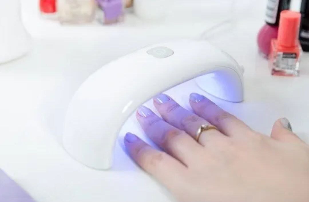 وزارت بهداشت پاسخ داد؛ دستگاههای «لاک خشک کن» سرطانزا هستند؟