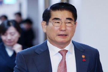 S. Korean defense chief offers resignation