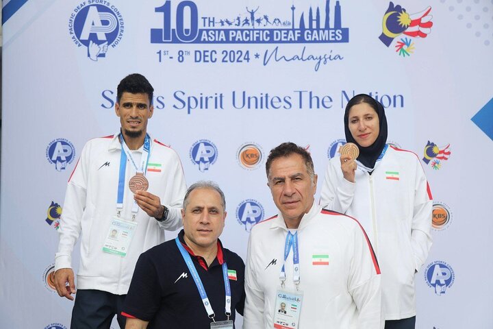 زهرا چهره عالم تاریخ ساز شد/ مهران سرفراز به مدال برنز دست پیدا کرد زهرا چهره عالم تاریخ ساز شد/ مهران سرفراز به مدال برنز دست پیدا کرد