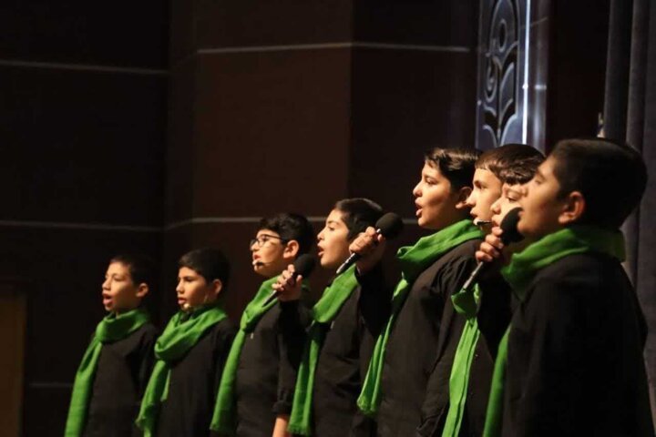 برنامه «ایران سرود» نقش مهمی در حمایت از گروههای سرود دارد