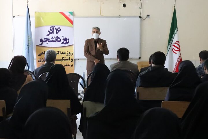 دانشجویان در توسعه شهرستان دشتی نقشآفرینی کنند