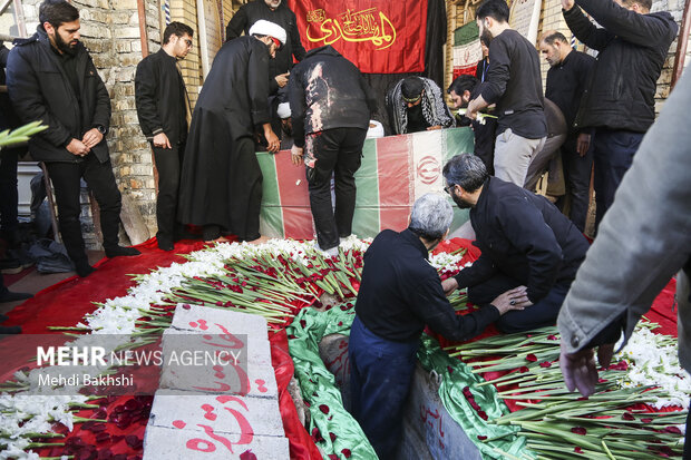 تشییع سه شهید گمنام در قم