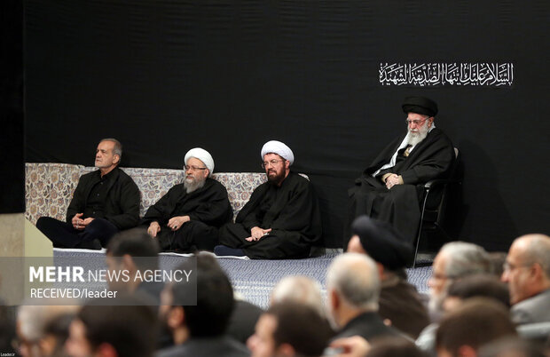 Leader at mourning session for prophet's daughter