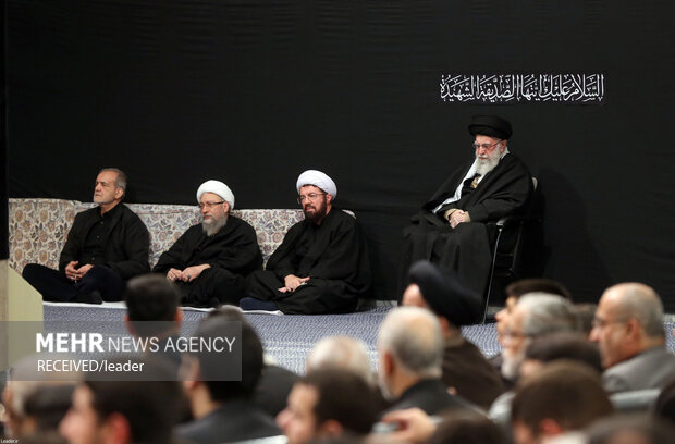 Leader at mourning session for prophet's daughter