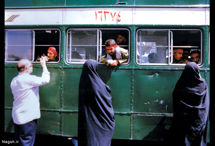 گلولهها برگلویم ببارید تا نزد حضرت زهرا(س) شرمنده نباشم