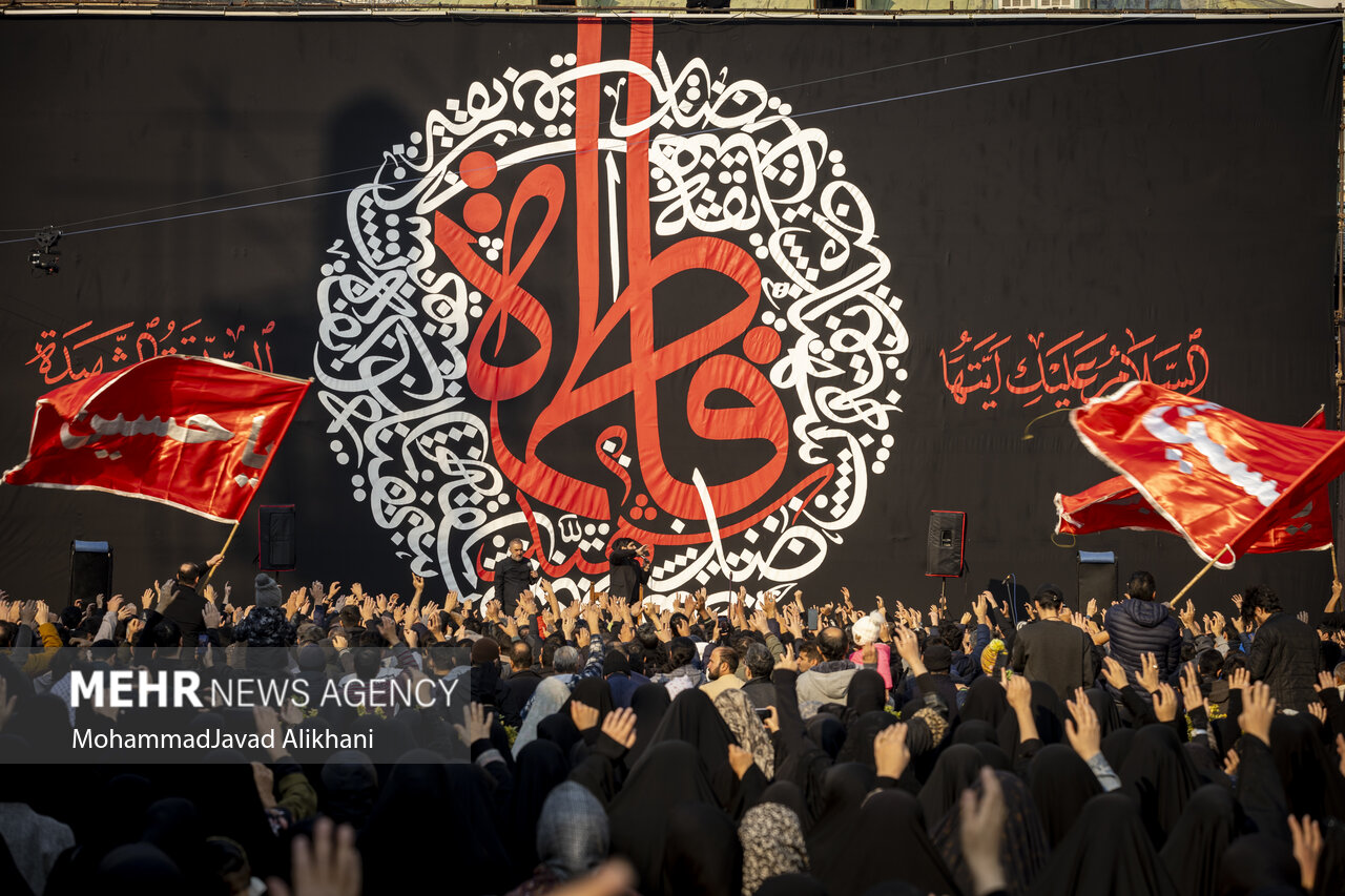 حجت الاسلام باباخانی: دوگانه‌سازی میان هیئت و تجمع اشتباه است