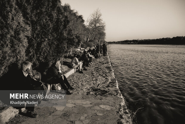 زاینده رود حافظه فرهنگی و عاطفی اصفهان؛ امید در واژهها زنده نگه داشته میشود