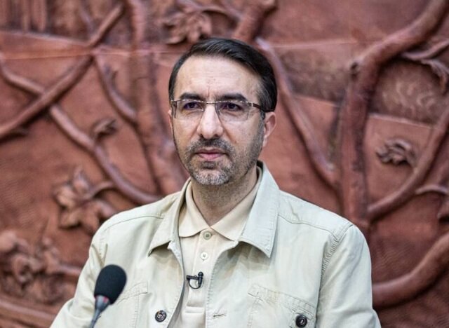 اسفندیار قرهباغی می گفت ایران پناهگاه مظلومان عالم است اسفندیار قرهباغی می گفت ایران پناهگاه مظلومان عالم است