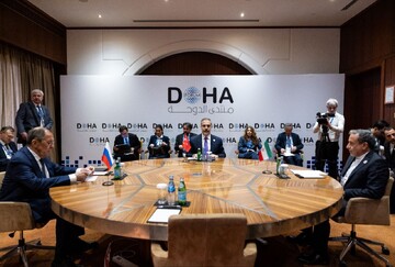 Iran, Russia, Turkey discuss Syria crisis in Doha talks