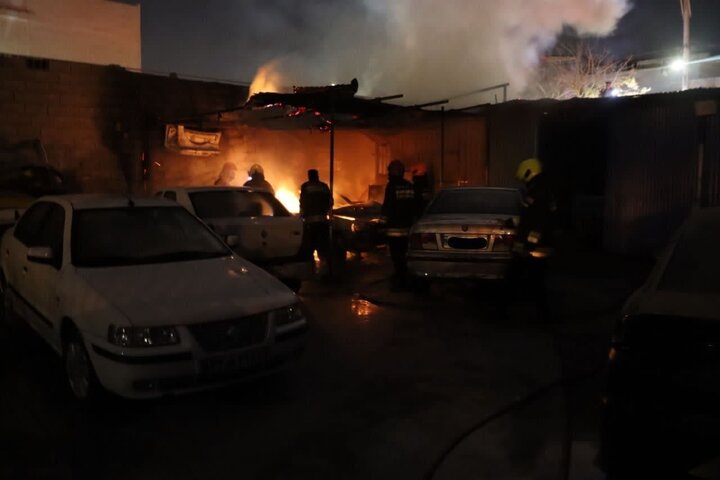 آتشسوزی در کارگاه تعمیرات خودرو در حصه شمالی