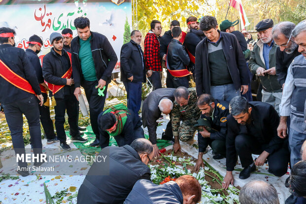 تدفین شهید گمنام دفاع مقدس در سمنان