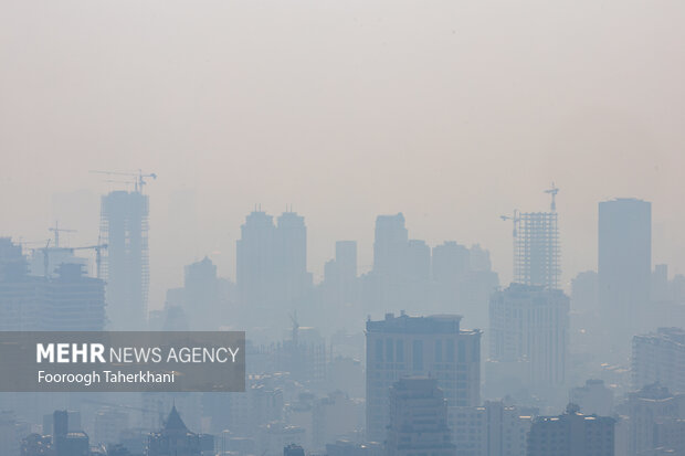 هوای تهران در آستانه شرایط بنفش و بسیار ناسالم قرار گرفت