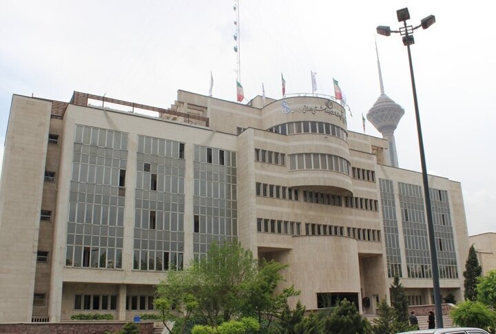 آغاز اردوی جهادی جنوب غرب تهران از سوی کانونهای بسیج جامعه پزشکی دانشگاه علوم پزشکی ایران