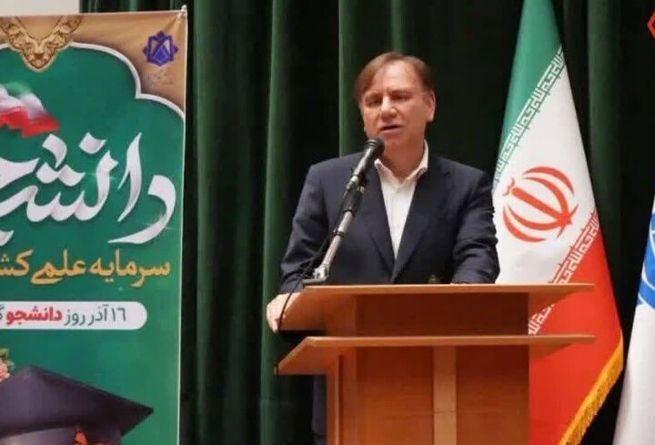 مدیران دستگاههای اجرایی پذیرای انتقادات سازنده دانشجویان باشند مدیران دستگاههای اجرایی پذیرای انتقادات سازنده دانشجویان باشند