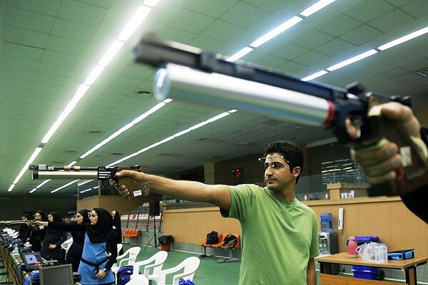 گلخندان: به دنبال تجربه جدید در لیگ بوندسلیگا هستم 2