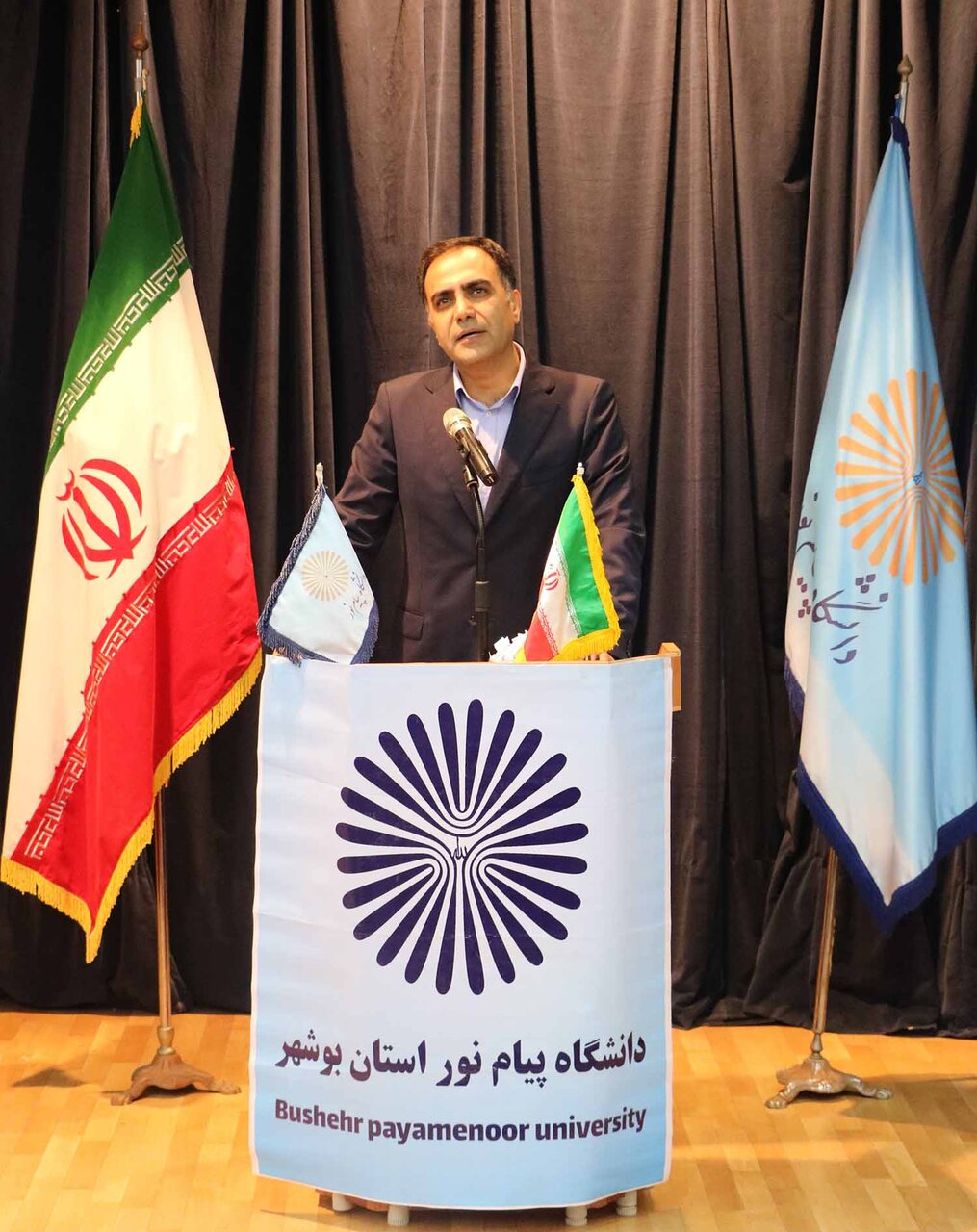 مطالبات دانشجویان باید مسئلهمحور باشد