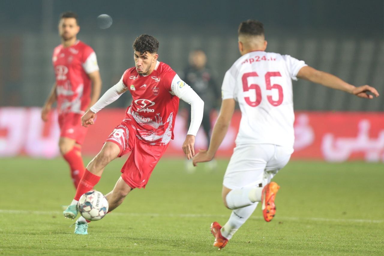 کارشناس فوتبال: برخی بازیکنان پرسپولیس در حد لیگ دسته اول هم نیستند! 2