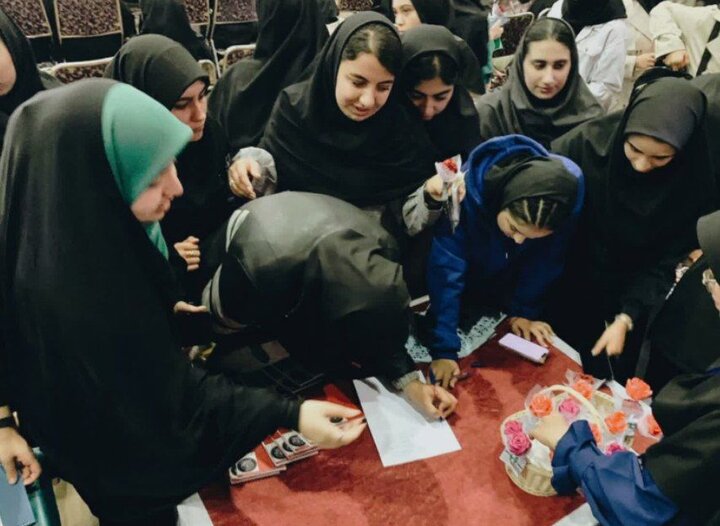 مسیر حل مشکلات کشور از جاده علم می گذرد/ دانشگاهیان چه گفتند؟