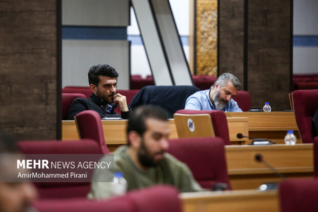 نشست صمیمی استاندار قم با خبرنگاران